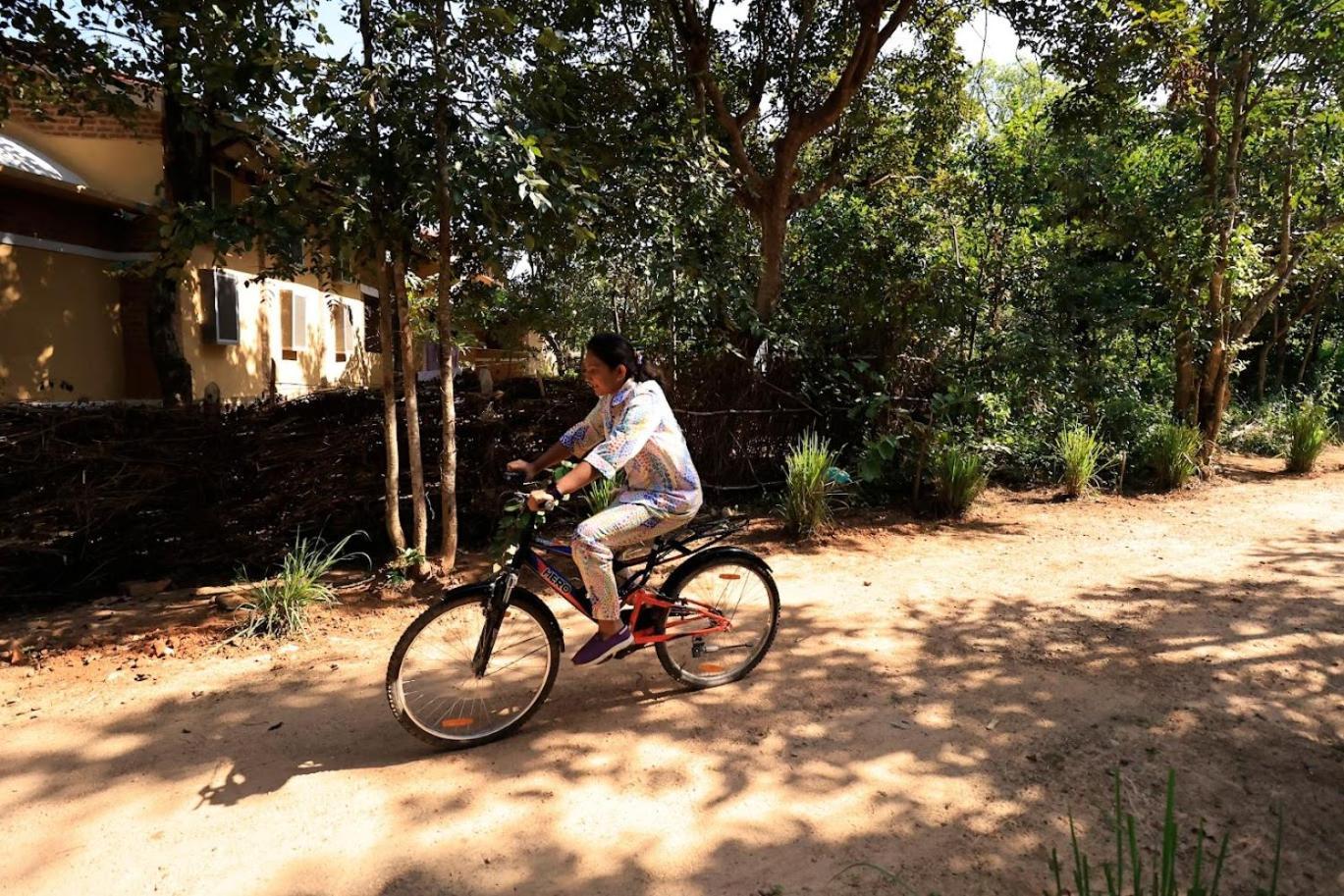 Surwahi Social Ecoestate Kanha Bagian luar foto
